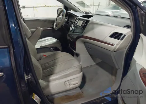 2012 Toyota Sienna Xle/Limited из США, поврежденный, VIN 5TDYK3DC3CS263331